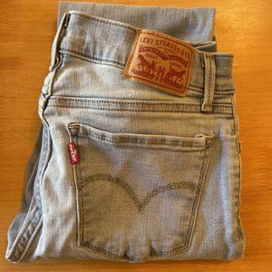 Levi's Light Wash 710 Super Skinny Jeans Size 28